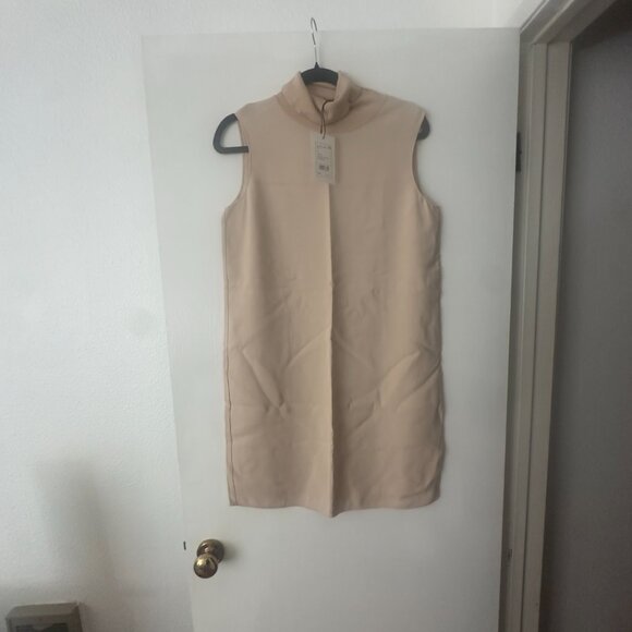 NWT Theory Crepe Mini Roll Neck Dress in cream - Picture 4 of 4